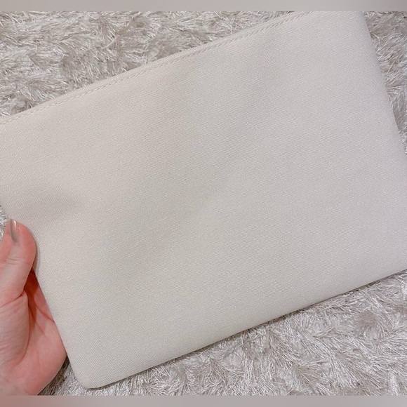 DIOR BEAUTE POUCH - NIB - Picture 10 of 12